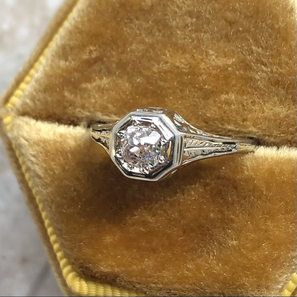 18k White Gold Filigree Old Mine Cut Diamond Wheat Antique Ring